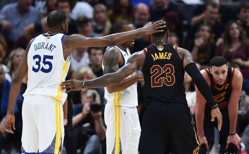 下一个会是谁？美媒晒图：近25年仅姚明和格里芬新秀赛季进全明星