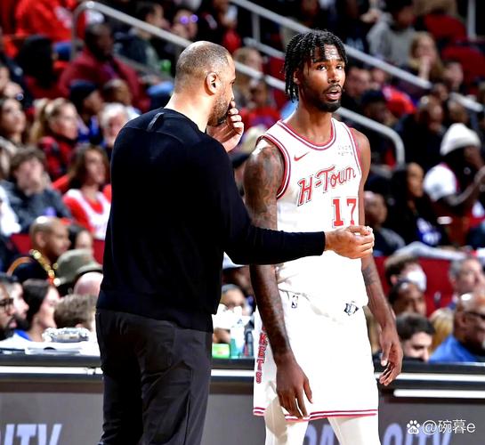 太阳老板:交易KD时狄龙就是我们目标 他有防守 愿为队友挺身而出