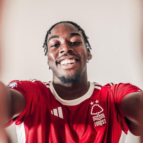 邮报：曼联致力于全世界挖掘新星，签下奥罗斯科就是最新例证