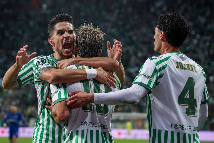 切尔西祝巴拉克49岁生日快乐,效力蓝军期间出战167场26球21助