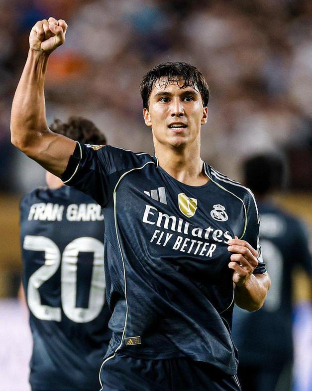 阿斯报:对阵皇马汉茨科可能担任马竞左后卫,朗格莱出任中卫