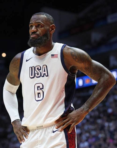 勒布朗的黄昏困境：冠军、顶薪与告别巡演难以兼得