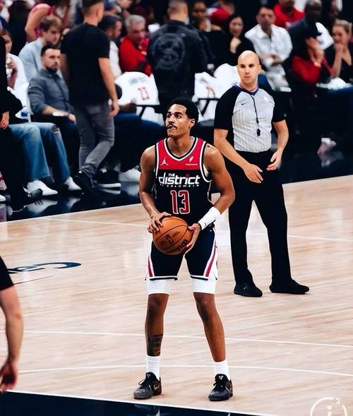 前NBA球星:蒙克未必不适合勇士,他是乔丹普尔那种类型的球员