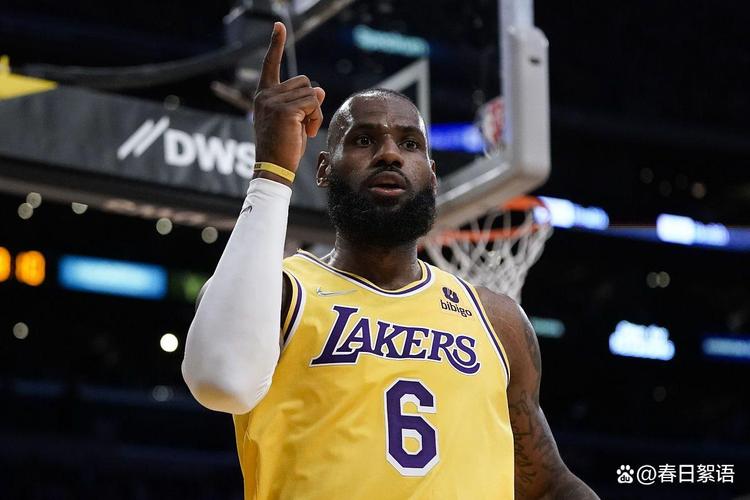 40岁詹皇仍联盟前八！美媒晒湖人功绩回击佩总：拒续约将追悔莫及