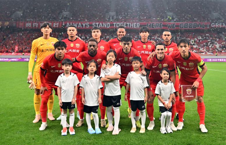 莱昂纳多救主！3轮独造7球，中超已入60球，蒯纪闻妙传