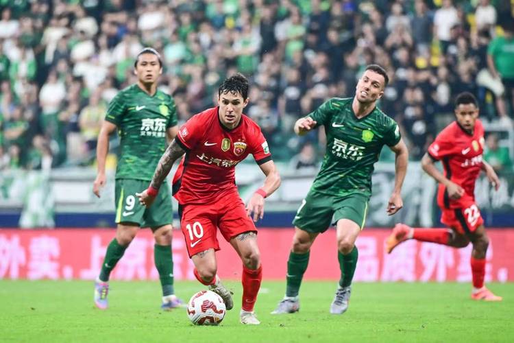 塞蒂恩说了：现阶段只能和去年的同时期去比较