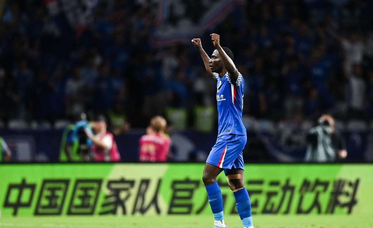 16惨败!斯卢茨基怒吼庆祝!中超关键战:2大老将爆发,保级悬了