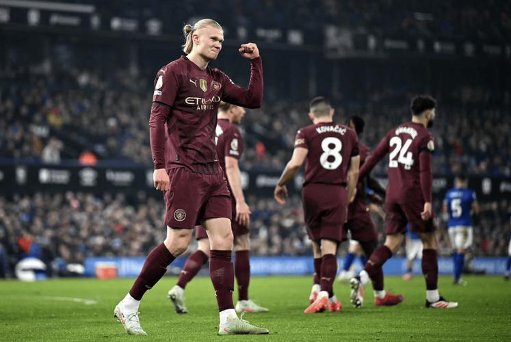 绝杀+逆转！英超冷门夜！榜首遭首败，曼城杀进前4