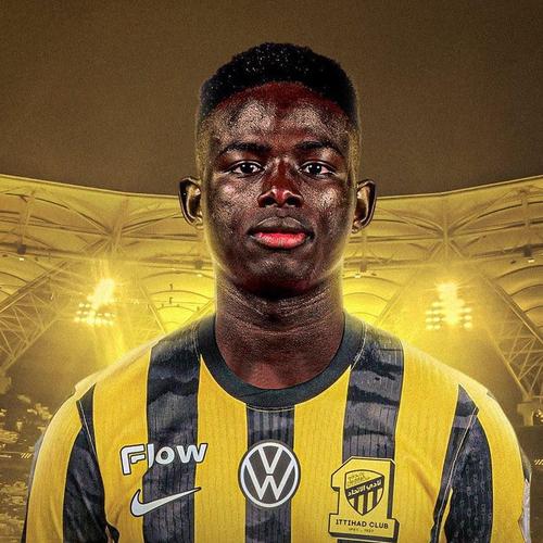 罗马诺：吉达联合寻找新帅已经接触斯帕莱蒂和孔塞桑，也有意哈维