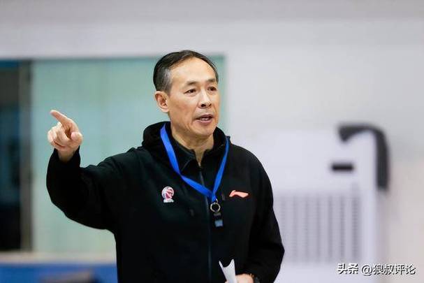 许利民：曾凡博情况待定 第三外援选择与小曾是否留NBA有关