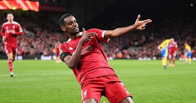 埃基蒂克:我可以和伊萨克一起踢球 斯洛特给了我很大的自由