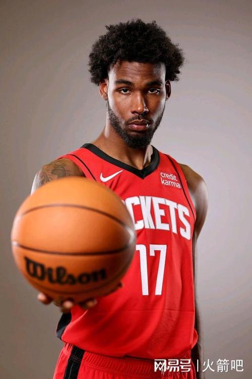 伊森:我感觉自己的状态前所未有的好 上赛季复出的恢复期太短