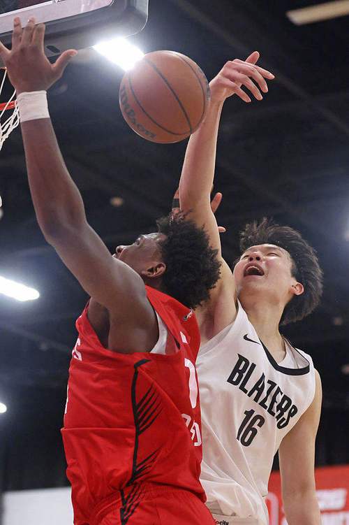 NBA官方：杨瀚森秀运球技巧 开拓者菜鸟迎来生涯首次媒体日