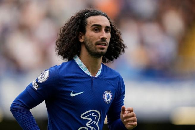 库库雷利亚：赛前聆听欧冠主题曲无比触动，儿时仰望如今亲身参与