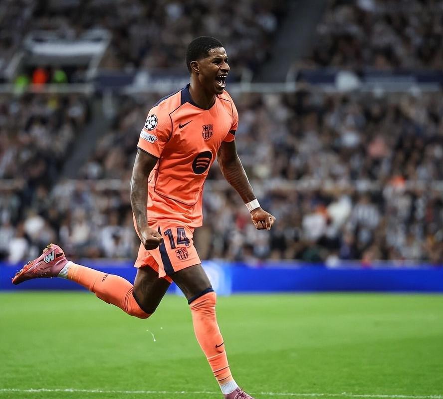 可3000万买断!德科:我们对拉什福德很满意;不买断不用付违约金