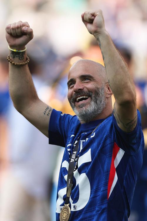 邮报：切尔西计划明夏评估马雷斯卡未来，能否获欧冠资格是指标