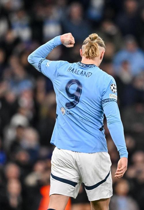 哈兰德26岁前欧冠打进52球,仅次于梅西的59球