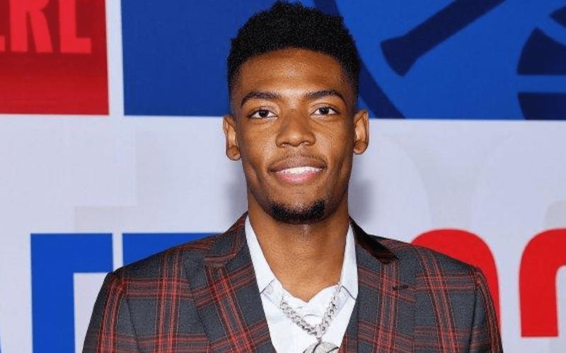 训练营首日！布兰登-米勒：夏天最开心的一天 互相促进努力拼搏