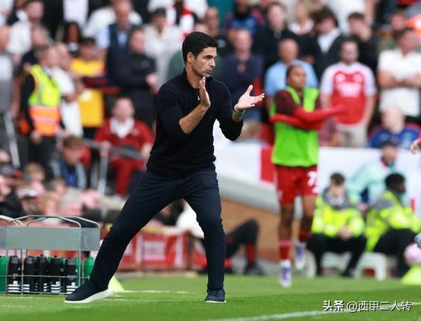 阿尔特塔:如今的替补席大不相同,每个人都看到了我们的阵容深度