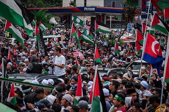 瓜帅声援巴勒斯坦：我们正实时目睹种族灭绝，我们将涌上街头发声