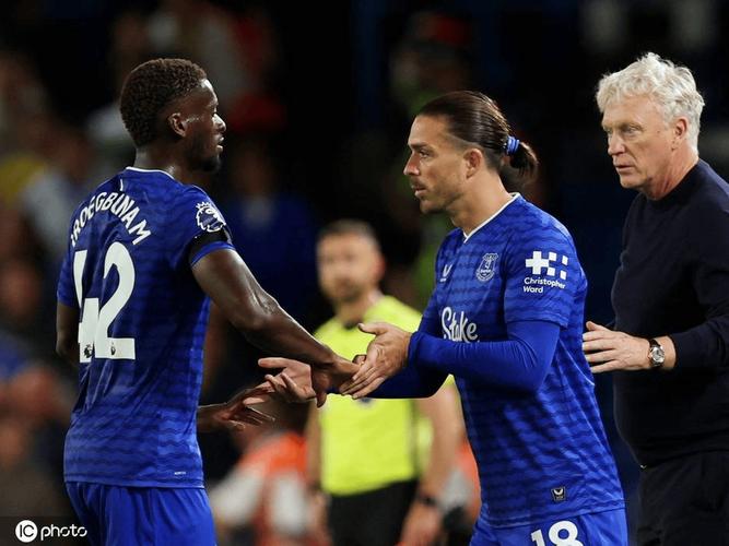 格拉利什本赛季助攻4次、创造机会17次、被犯规22次,皆英超最多