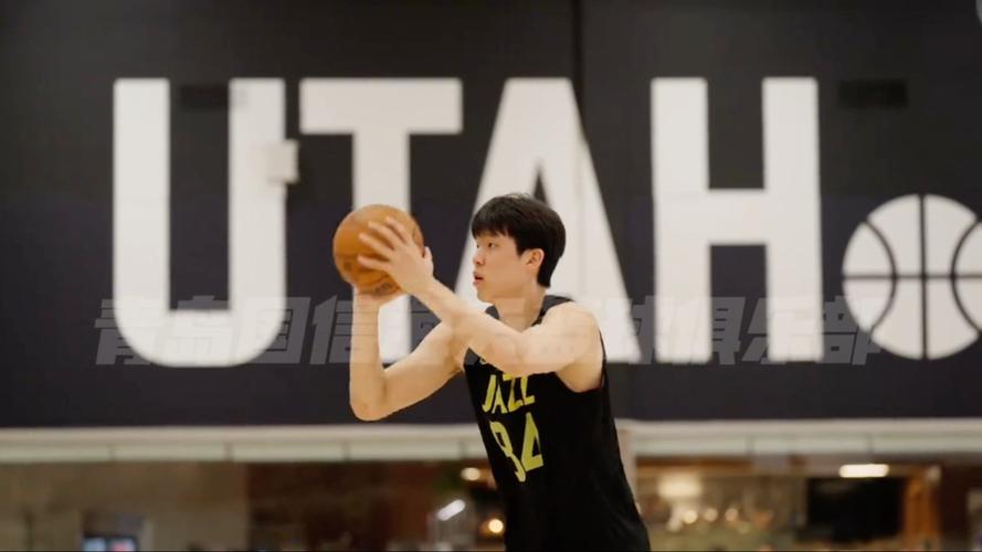 杨瀚森:训练很密集&大家都很紧凑 还没有我个人的针对性训练