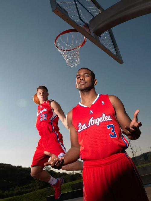 保罗:收到了格里芬的信息 和当年的那些快船队友也都还有联系