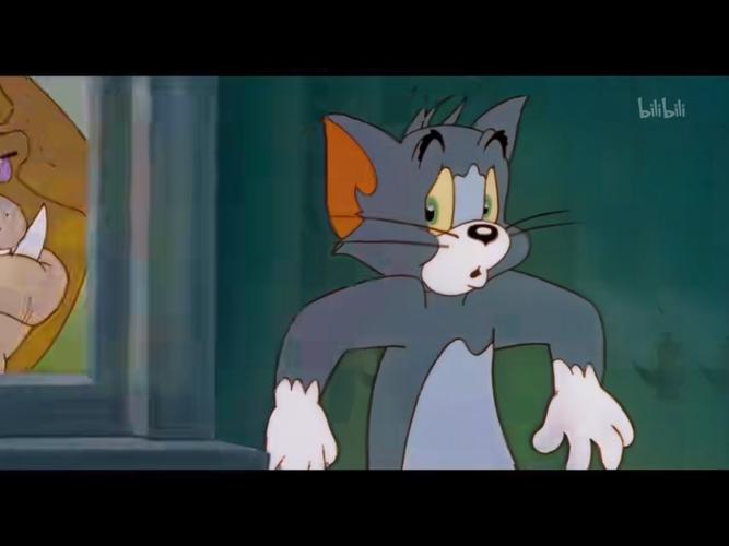 猫抓老鼠专业对口🐁黑猫桑德兰球迷晒照,在老特拉福德抓住老鼠