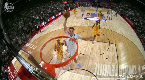 次节连得10分!弗拉格半场6中3拿到10分6板3助1帽
