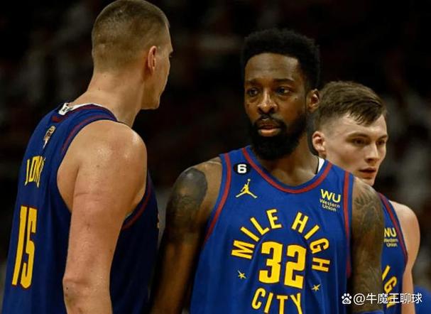 机会全把握住！布劳恩半场6中6&三分2中2贡献14分 另有2板2助1断