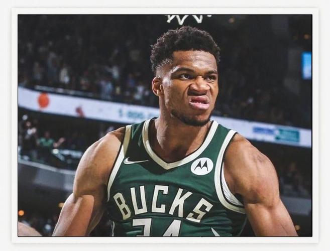 字母哥年初曾高度评价布伦森：球商高打球从容 NBA最好的球员之一