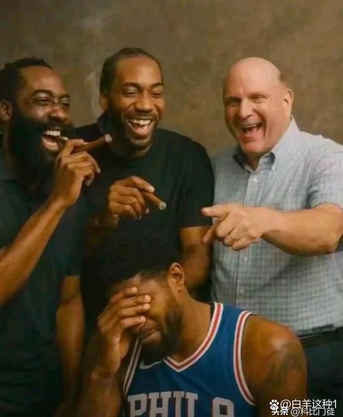 鲍威尔:我和阿德巴约一起打球的时间不长 但是我们正在培养默契