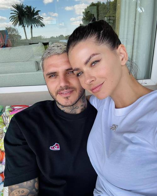 小吧社交秀:胡梅尔斯女友性感T台秀 卡卡与贝克汉姆梦幻同框