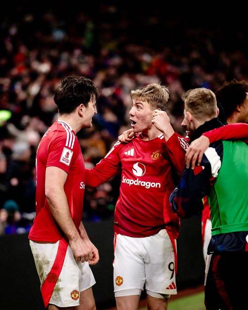 沃尔科特:利物浦状态不佳但只落后枪手一分 圣诞期间他们会成型