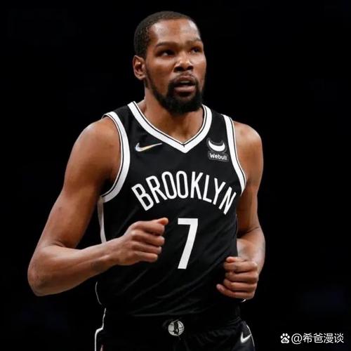 即将首秀！杜兰特赛前训练采访确认自己今天将出战爵士