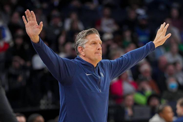 芬奇：我们过于尊重对手的速度了 持球压迫做得不够好