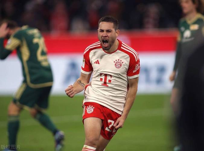 记者:尤文关注拜仁后卫格雷罗,可能明年1月展开行动