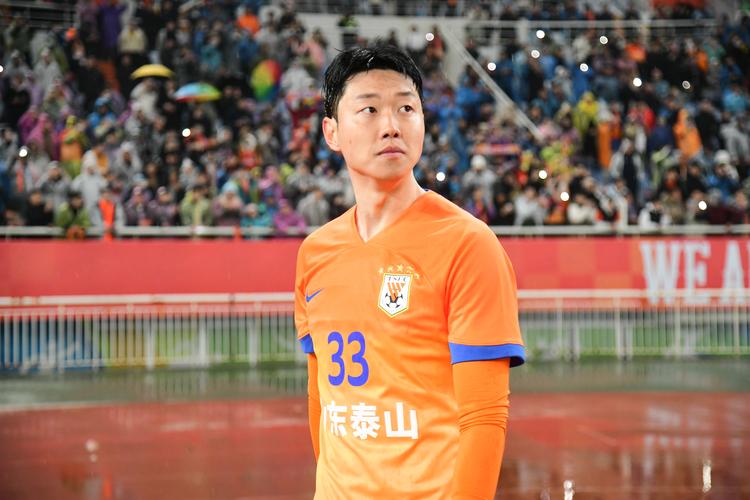 鲁媒:山东泰山10月10日恢复训练,备战对阵浙江队的比赛