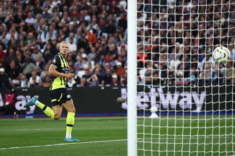 3场5球1助！官方：哈兰德当选英超9月最佳球员