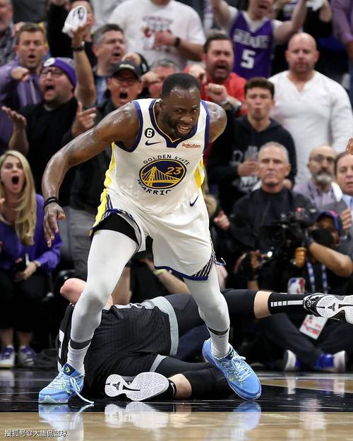 老里:有些比赛AJ-格林特伦特会获得大量出手机会 他们是顶级射手