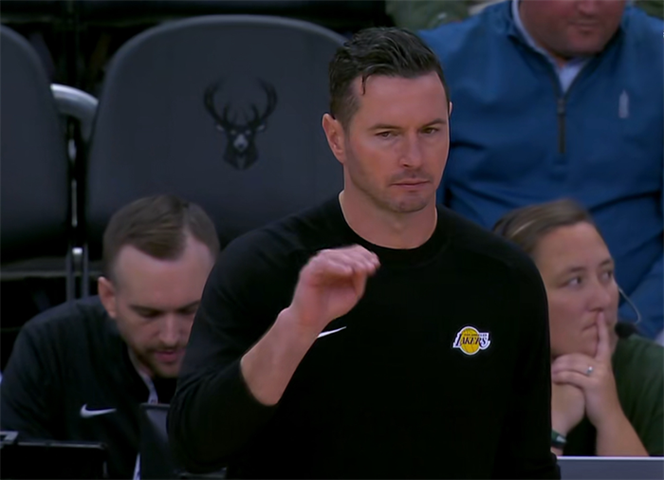 雷迪克:喜欢训练时球员间的沟通 成功的团队总是注重这些细节