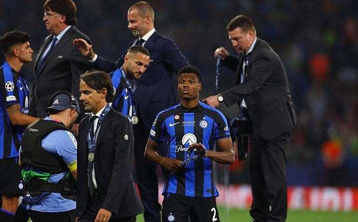 意媒:国米迎来利好消息,下轮欧冠对手圣吉罗斯主帅被挖角