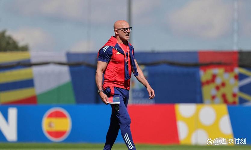 德拉富恩特：球员缺席为其他人提供了机会，这展示了我们的潜力