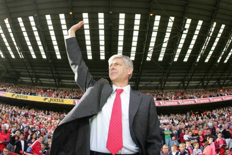 功勋主帅！1996年的今天温格执教阿森纳首秀，带队22年斩获17冠