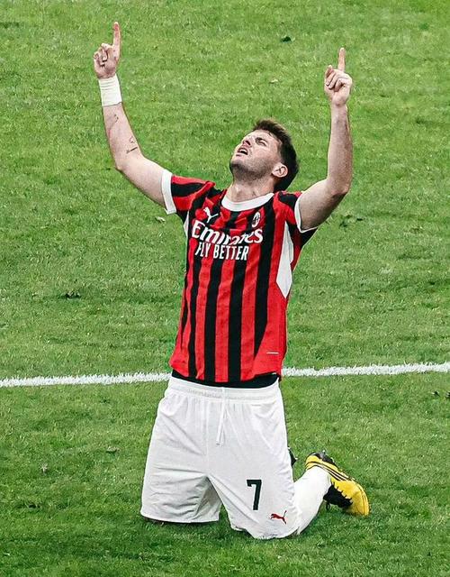 米体:小基恩脚踝受伤几乎不可能出战以色列,皮奥有望首次首发