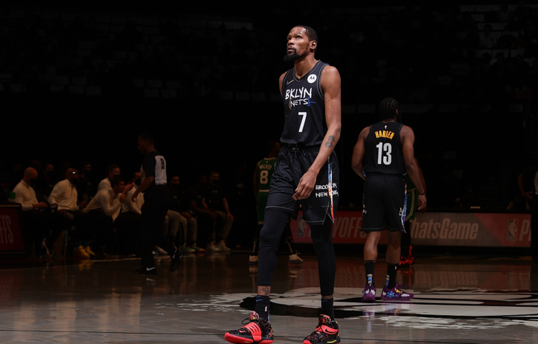 火力全开！普理查德首节6中5高效砍下12分2板1断