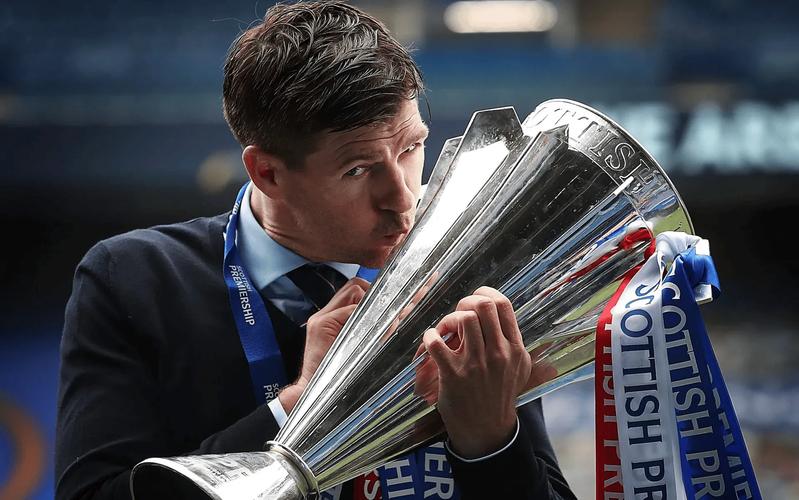 记者：杰拉德拒绝执教格拉斯哥流浪者，海港主帅穆斯卡特为候选