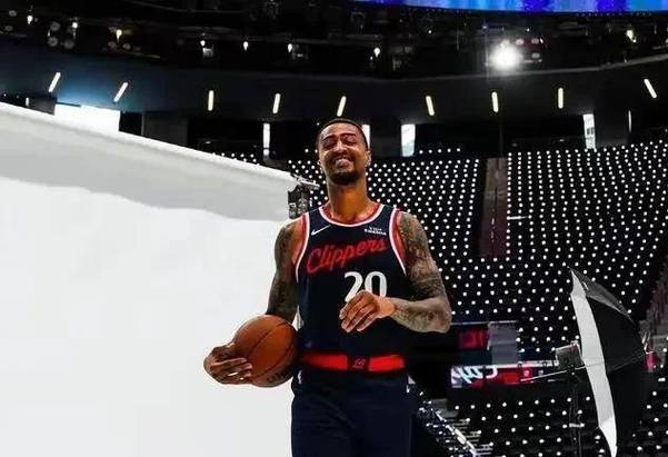 科林斯:揭幕战重返犹他希望得到友好接待 对爵士怀有感激之情