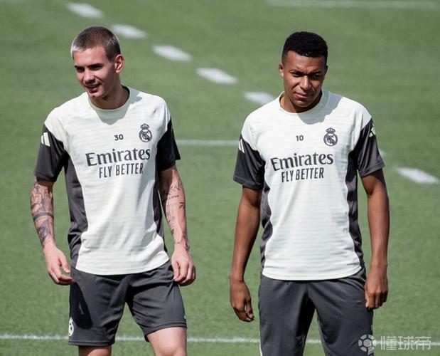 马卡:马斯坦托诺回归皇马训练,姆巴佩还未完全恢复