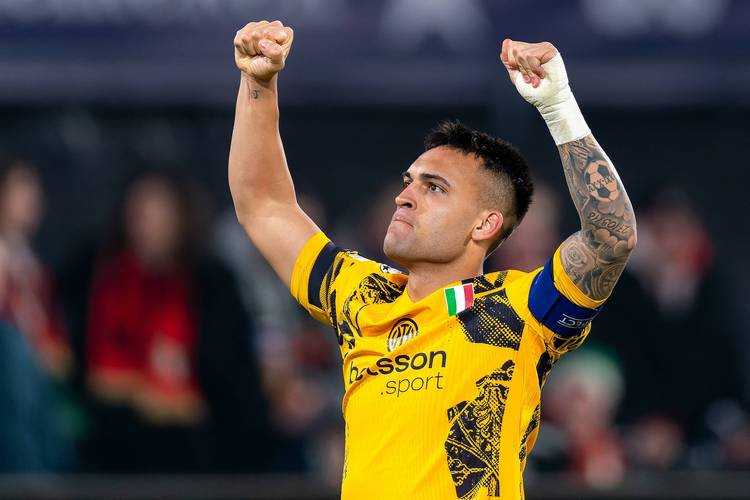 替补双响!劳塔罗:身穿阿根廷球衣,每场比赛都得100%投入